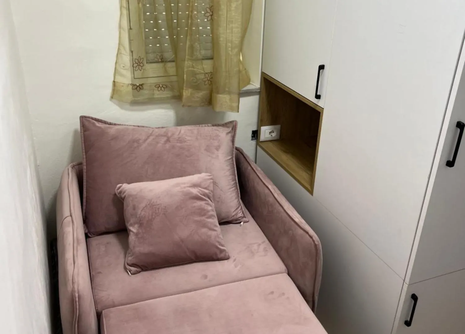 Bright & Roomy Myslym Shyri 티라나 아파트